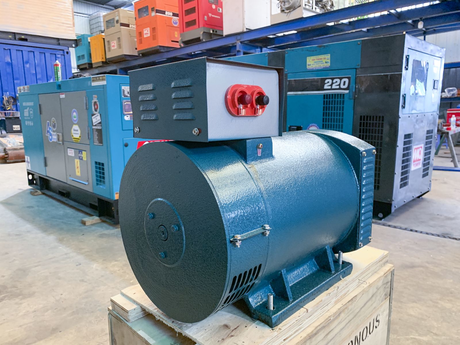 Đầu phát điện ST 7.5kw - 1 pha 2 bạc đạn - New
